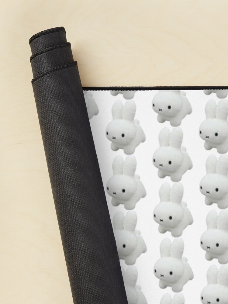 urdesk mat rolltall portrait750x1000 40 - Miffy Merch